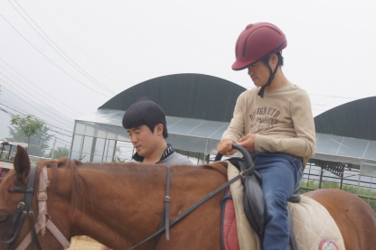 7월 2일 승마체험(김두철, 임재현, 김종한)