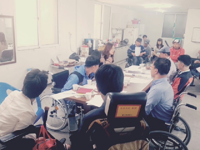 15.05.21(목) 경북 6개 거점지역 순회투쟁(안동) 간담회-한뇌협 안동시지회